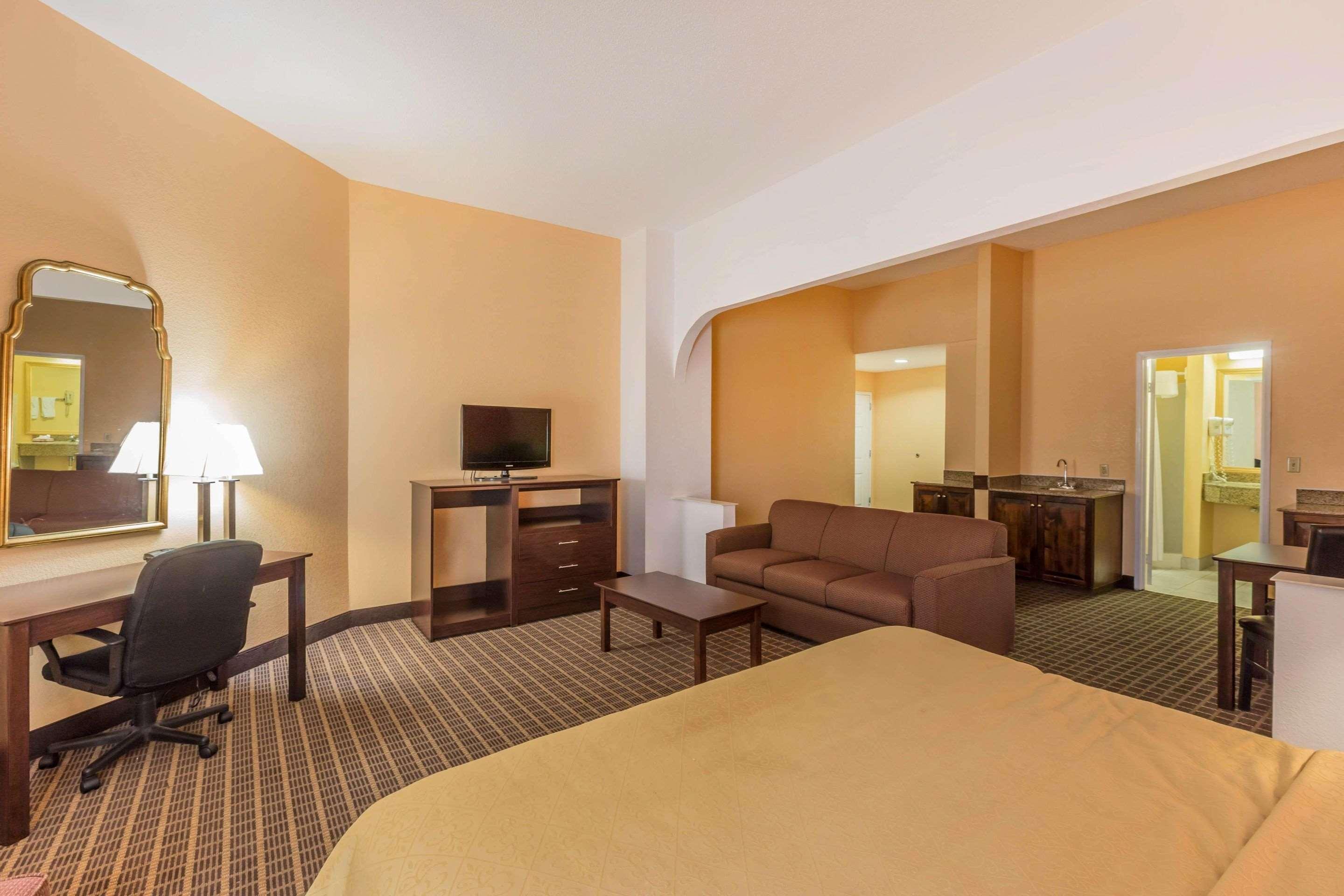 Quality Inn Greer Buitenkant foto
