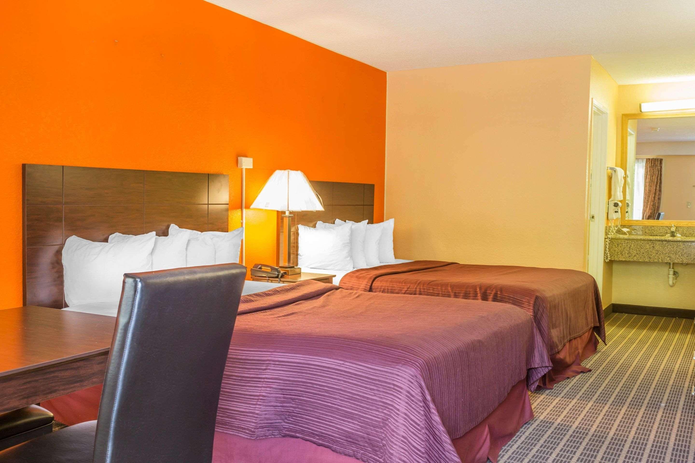 Quality Inn Greer Buitenkant foto